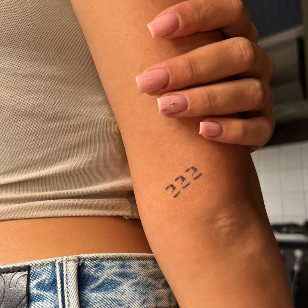 Tatouage temporaire 222