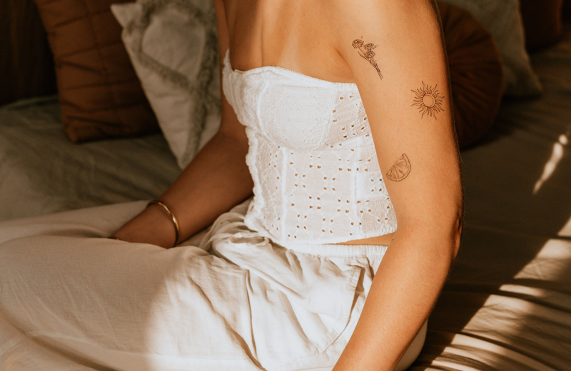 Tatouages à lignes fines