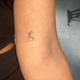 Tatouage temporaire cerises